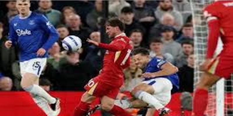 红牌判罚争议：安博体育解读裁判尺度与规则适用-安博体育