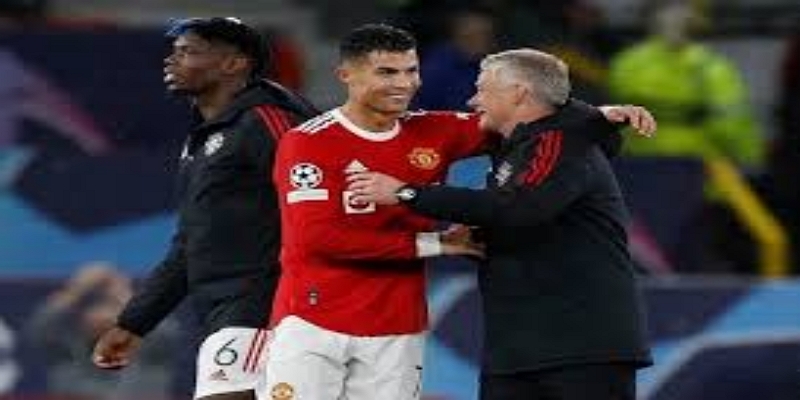 红色横幅与视觉干扰：老特拉福德主场的隐形挑战-安博体育