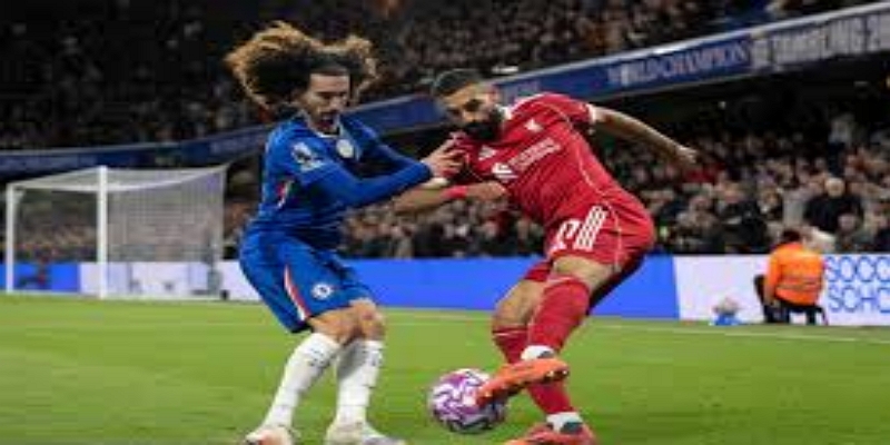 战术博弈：谁能在伤病与心理压力下笑到最后？ - 安博体育