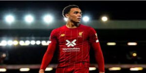 战术适应与挑战：阿诺德的中场职责- 安博体育