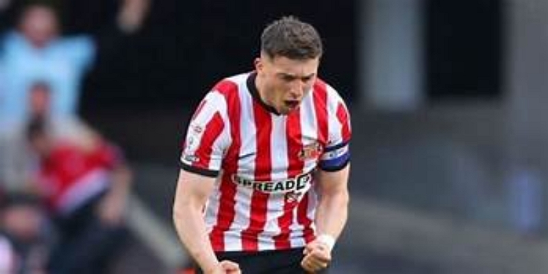 安博体育事件回顾：阿金芬瓦遭遇争议言论引发舆论震动-安博体育