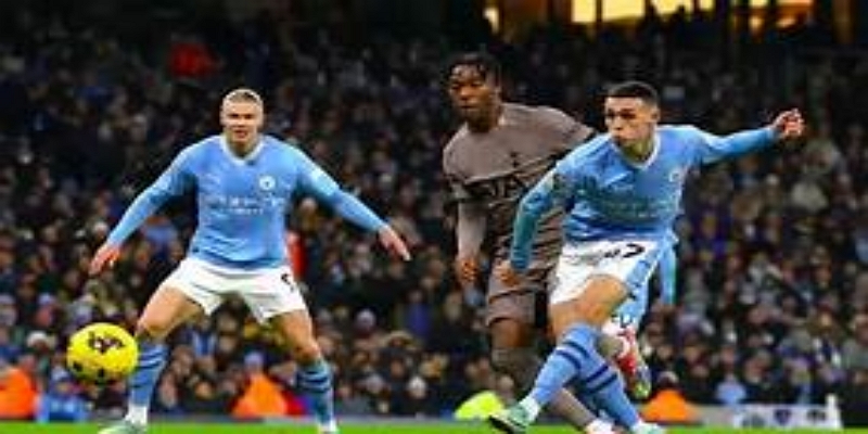 安博体育焦点战解析：三大争冠球队关键对决-安博体育-安博体育